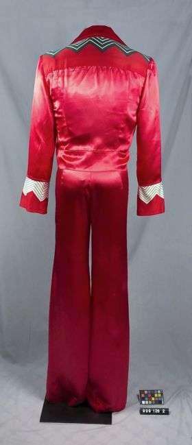 Image representing Suit.