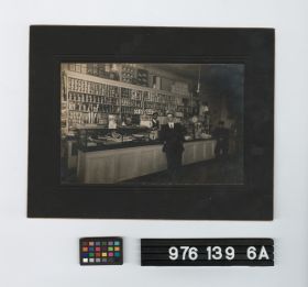 Image representing photographic print.